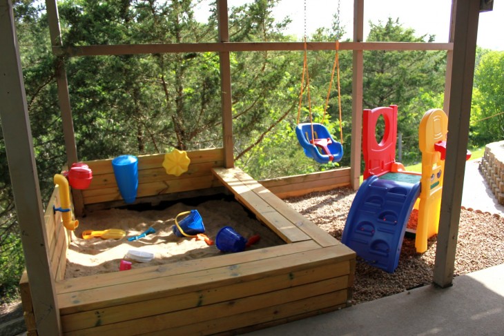 DIY sandkasse - 56 fotos instruktioner til organisering af et for børn